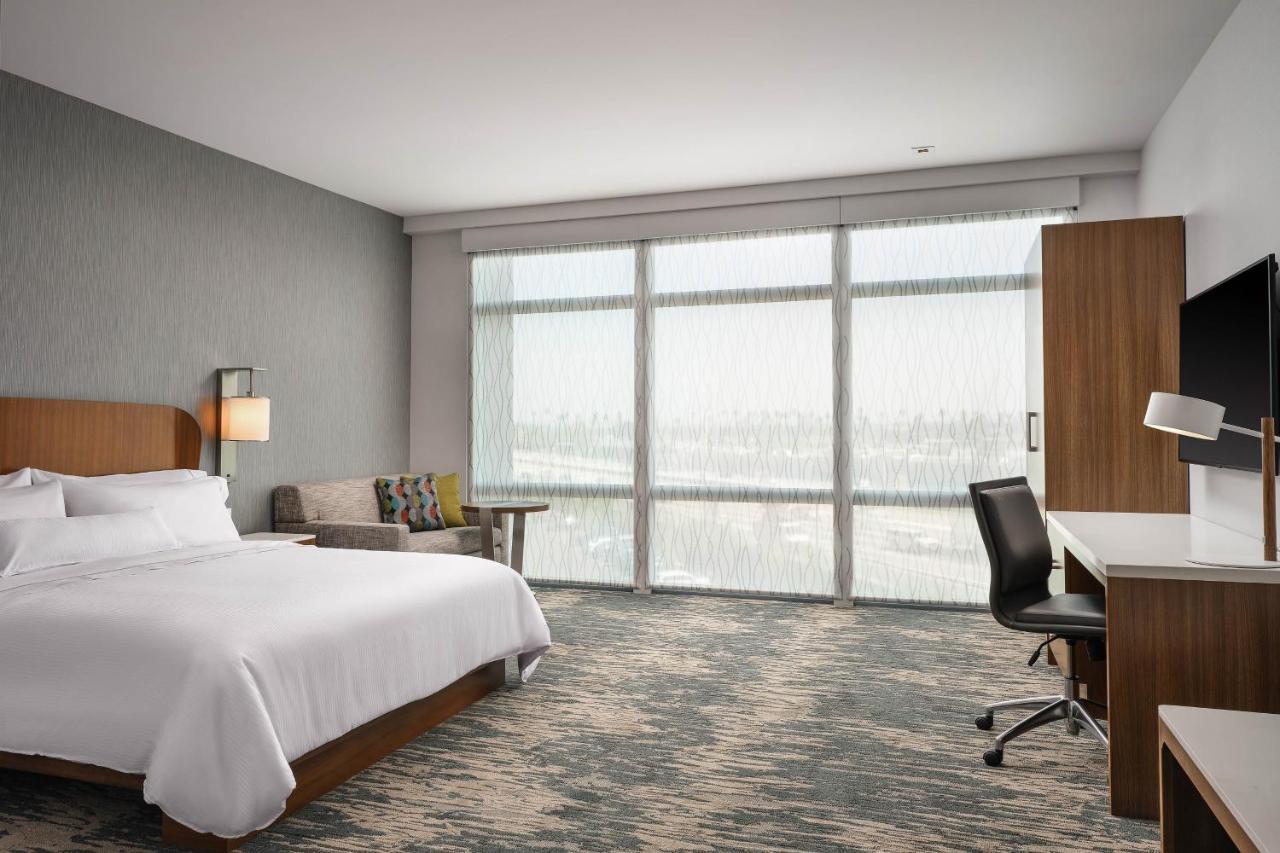 Hotel Element Convention Center Anaheim