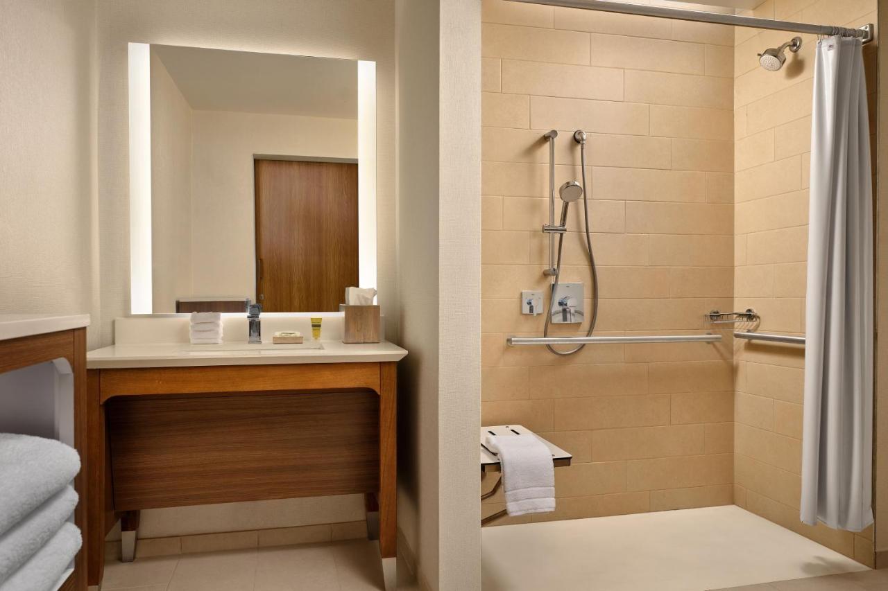 Element Convention Center Hotel Anaheim